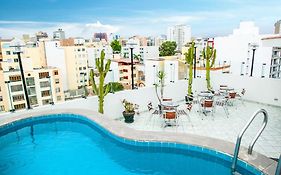 Embajadores Hotel